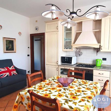 리도 디 예솔로 Casa Sbrindoli 아파트 외부 사진