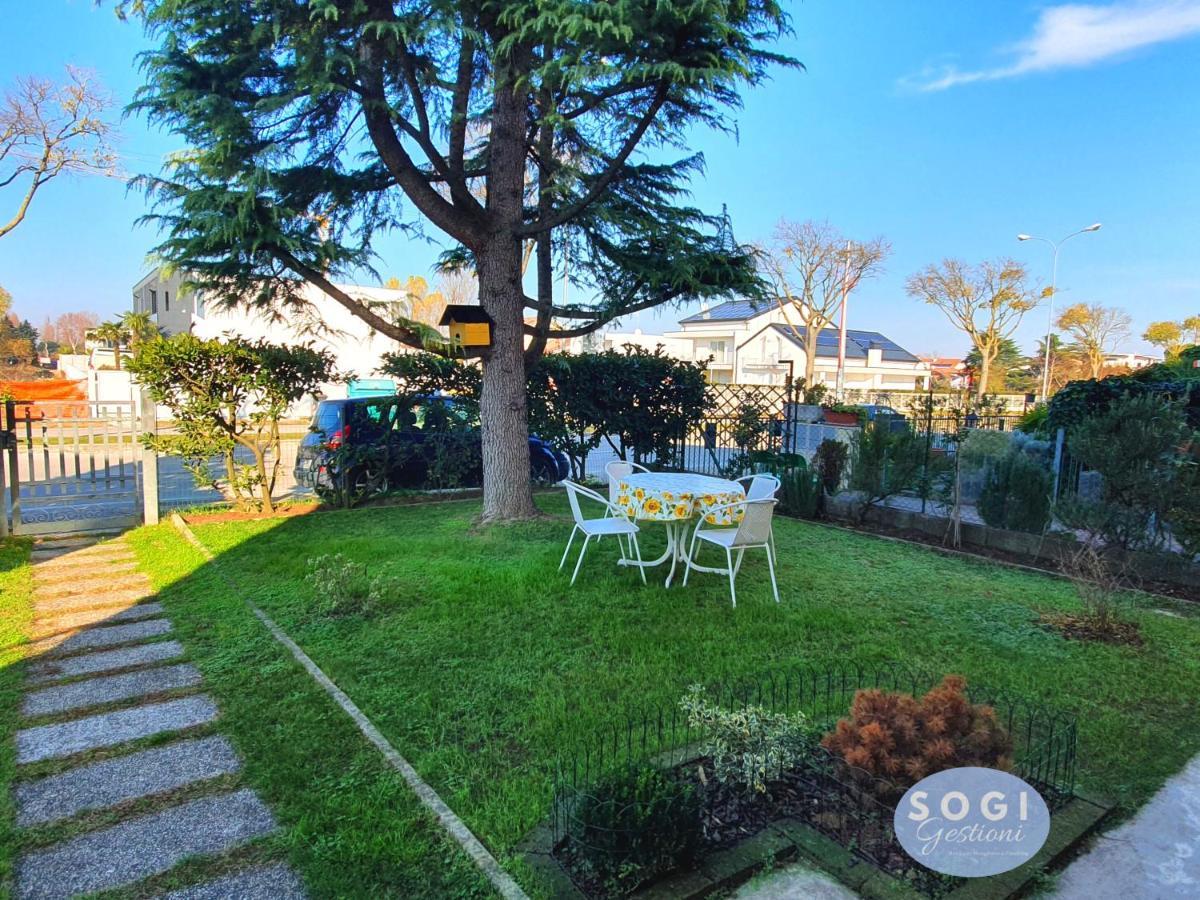 리도 디 예솔로 Casa Sbrindoli 아파트 외부 사진
